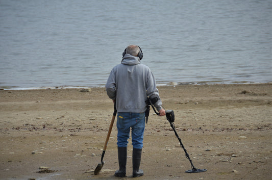 3 Best Metal Detectors for Beginners